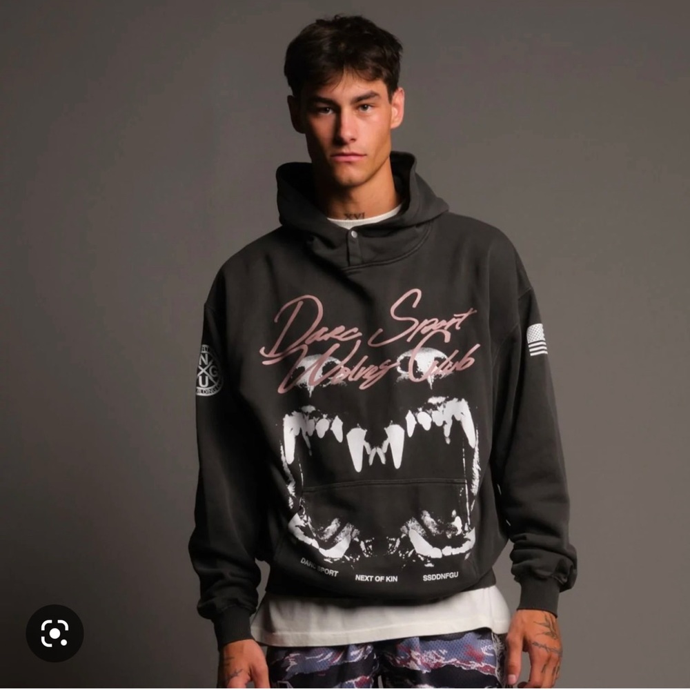 DARC SPORTS Out for Blood hoodie ( Large )